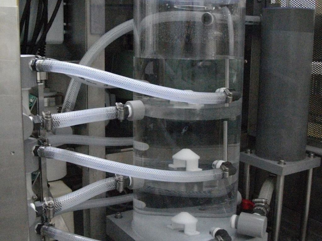 高圧押出機